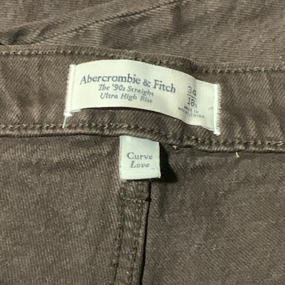Brown Curve Love Abercrombie & Fitch Jeans - Picture 2 of 2